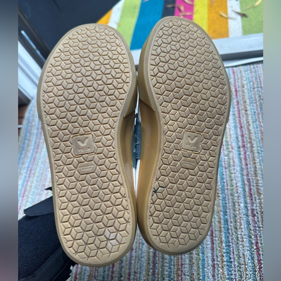 Veja Campo leather white California natural (blue suede/tan soles) sneaker - 6 - Picture 15 of 16